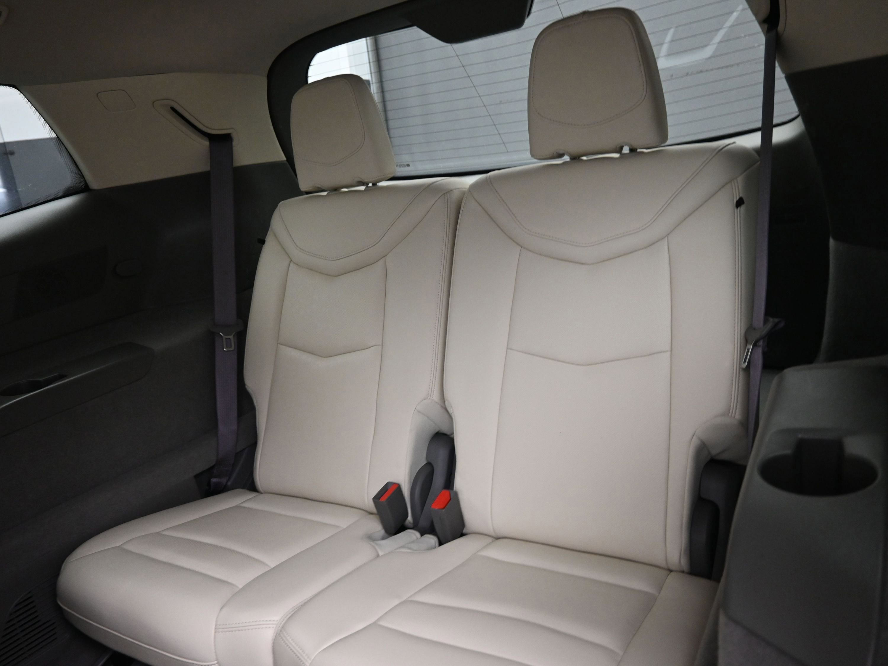 Used 2023 Cadillac XT6 Premium Luxury image 35