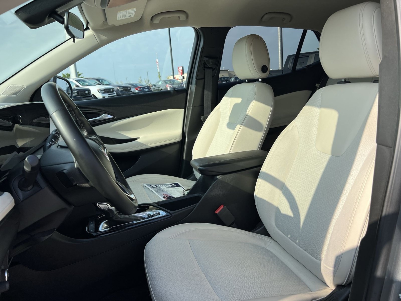 Used 2024 Buick Encore GX Preferred w/ Comfort Package FWD image 13
