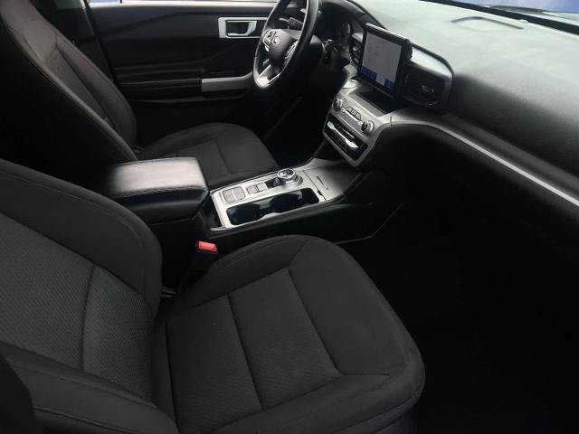 Certified 2023 Ford Explorer XLT RWD image 15