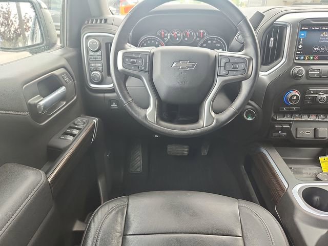 Used 2020 Chevrolet Silverado 1500 LT Trail Boss AWD/4WD image 10