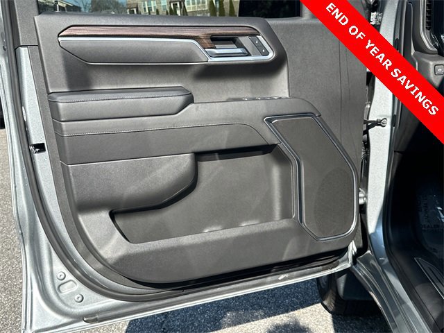 Used 2025 Chevrolet Silverado 1500 LT image 10