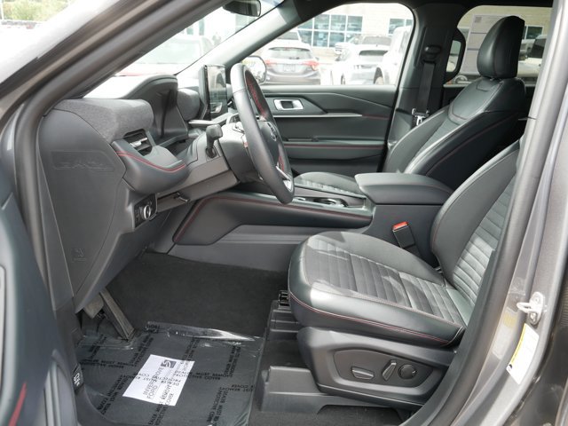 Certified 2026 Ford Explorer ST-Line AWD/4WD image 13