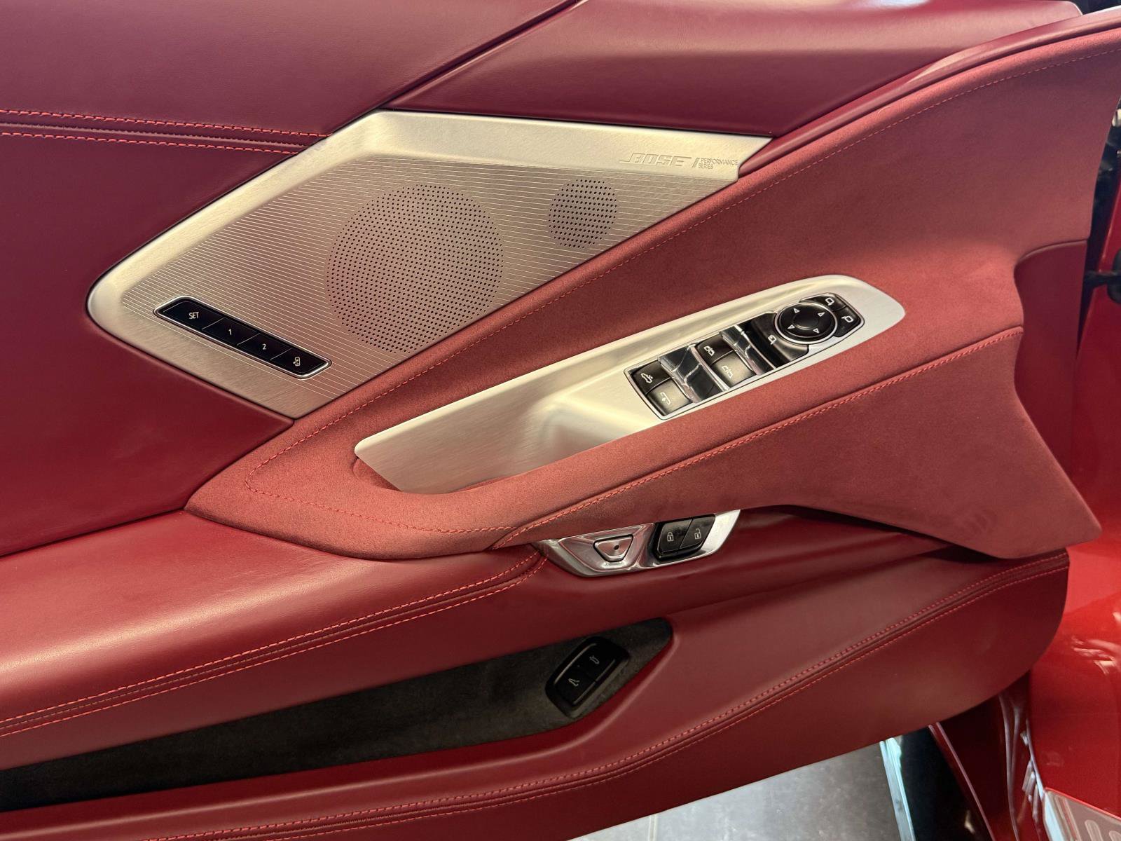 Used 2021 Chevrolet Corvette Stingray Premium Conv w/ Z51 Performance Package RWD image 24
