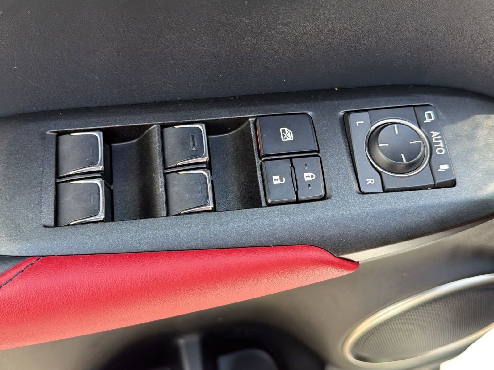 Used 2020 Lexus NX 300 F Sport w/ F Sport Premium Package FWD image 13