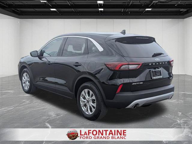 Certified 2023 Ford Escape Active AWD/4WD image 3