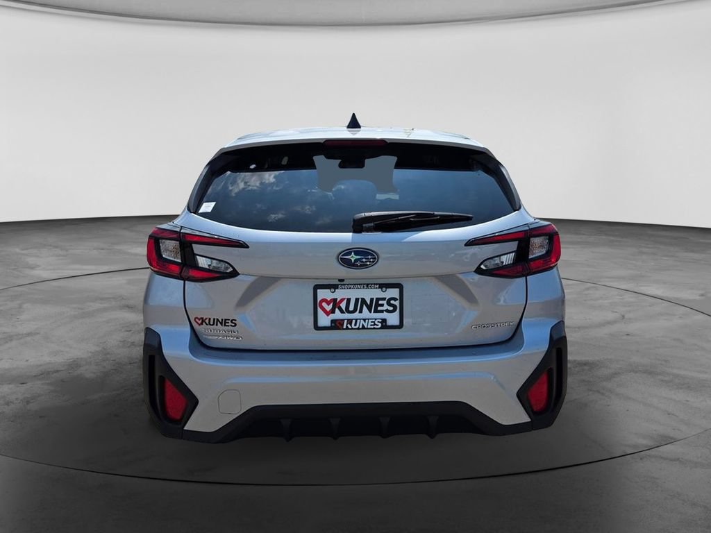 Used 2024 Subaru Crosstrek 2.0i AWD/4WD image 7