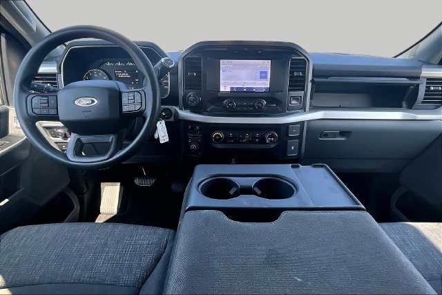 Certified 2022 Ford F150 XLT w/ Trailer Tow Package AWD/4WD image 18