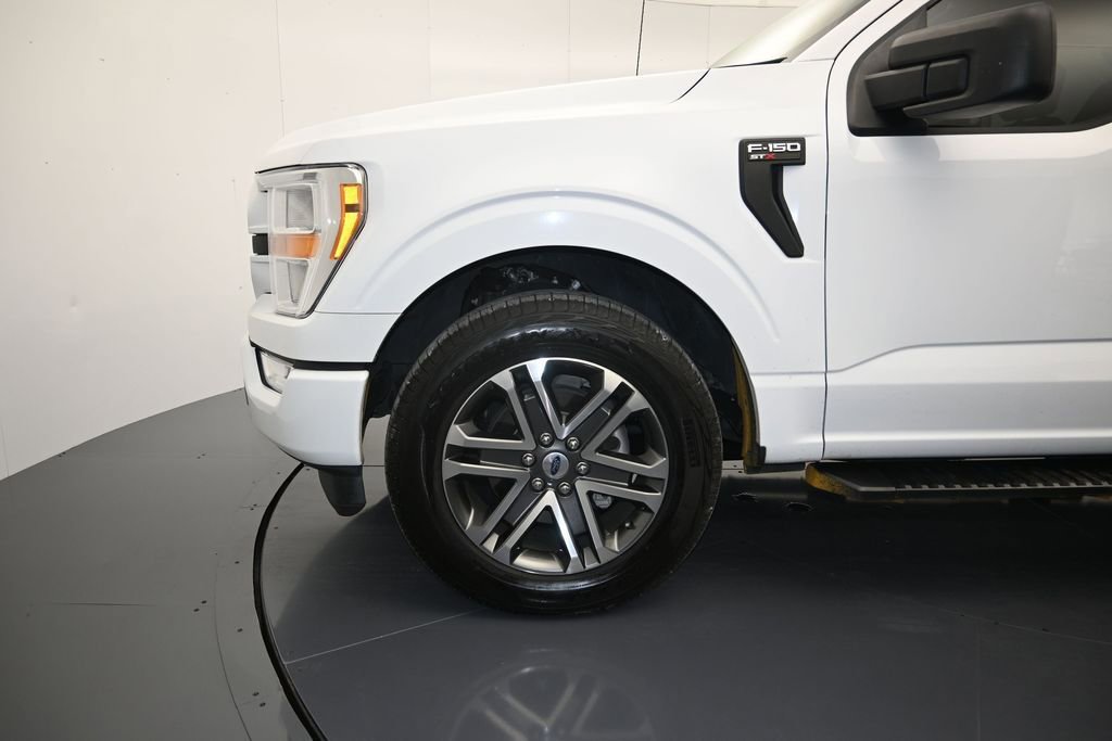 Certified 2021 Ford F150 XL w/ STX Appearance Package RWD image 9