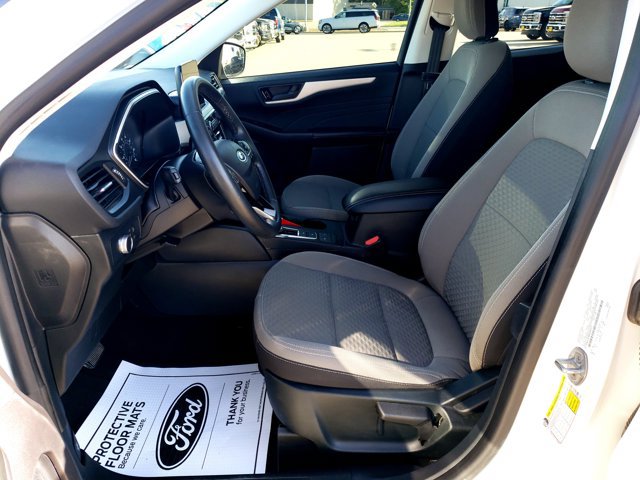 Certified 2022 Ford Escape SE w/ SE Sport Appearance Package AWD/4WD image 19