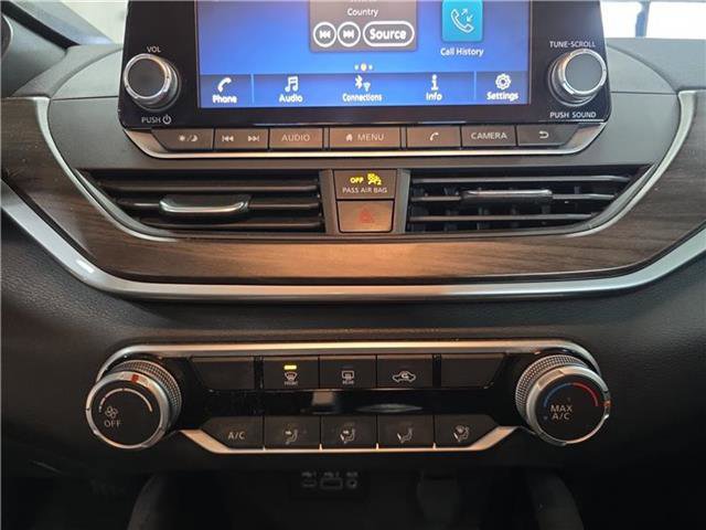 Used 2023 Nissan Altima 2.5 SV FWD image 17