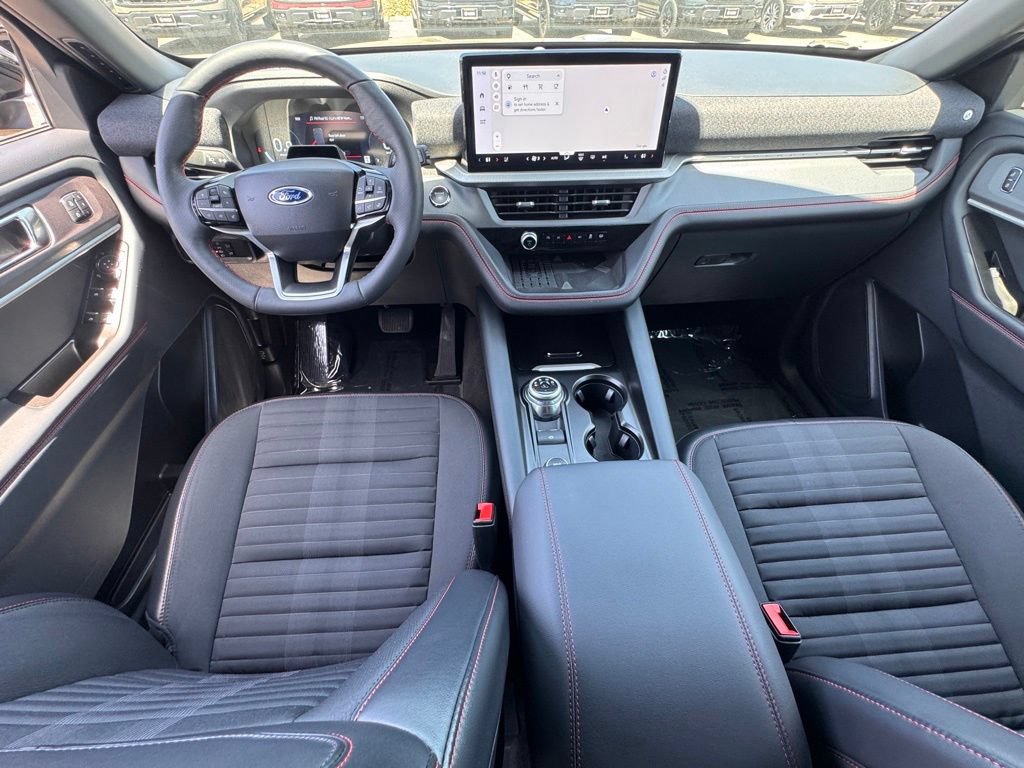 Certified 2025 Ford Explorer ST-Line w/ Premium Package RWD image 27