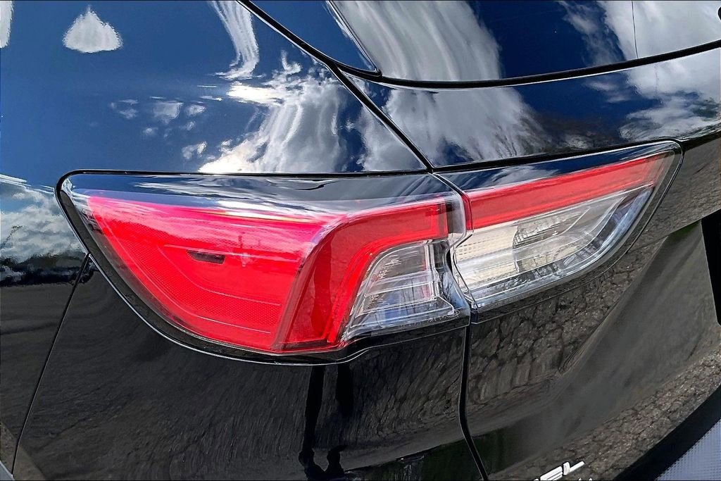 Certified 2022 Ford Escape SEL AWD/4WD image 29