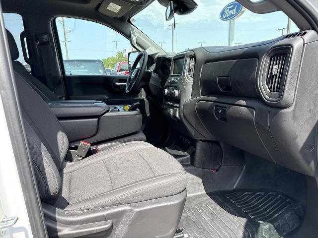 Used 2024 GMC Sierra 3500 Pro AWD/4WD image 19