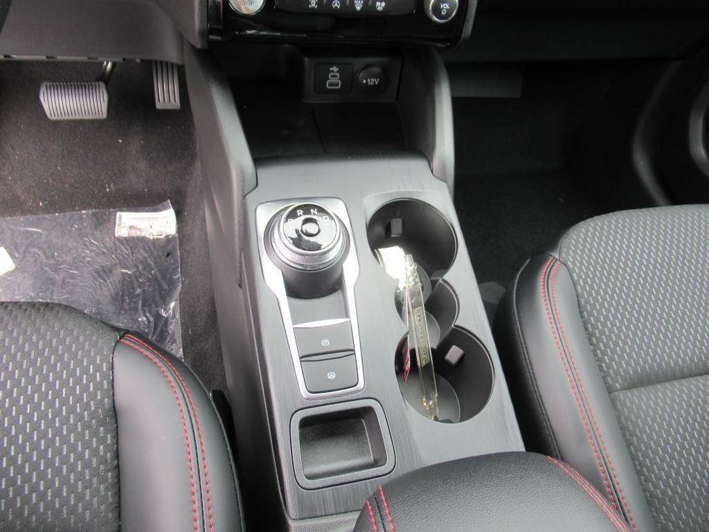 Certified 2025 Ford Escape ST-Line w/ Tech Pack #1 image 26