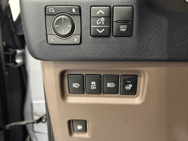 Used 2022 Lexus GX 460 Premium AWD/4WD image 15