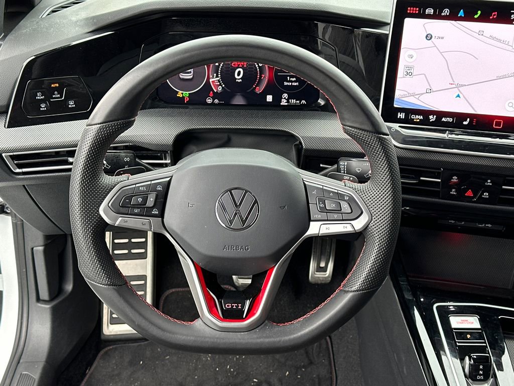 Used 2025 Volkswagen GTI SE FWD image 21