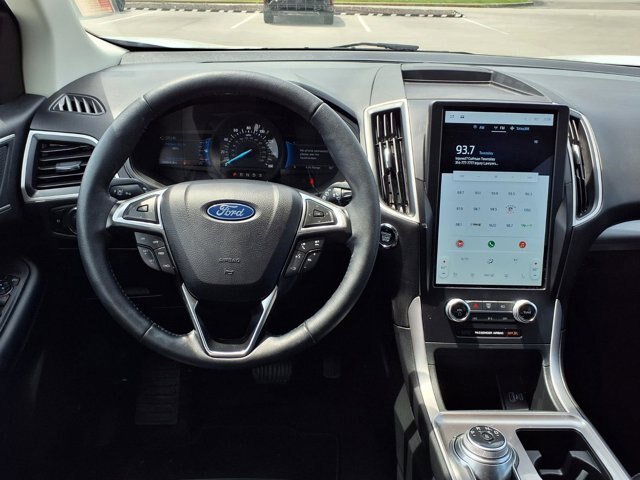 Certified 2024 Ford Edge SEL w/ Convenience Package AWD/4WD image 9