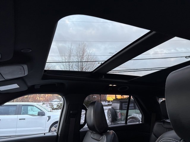 Certified 2023 Ford Explorer ST w/ Equipment Group 401A image 17