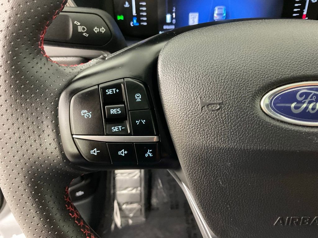 Certified 2023 Ford Escape ST-Line w/ Tech Pack #1 FWD image 24