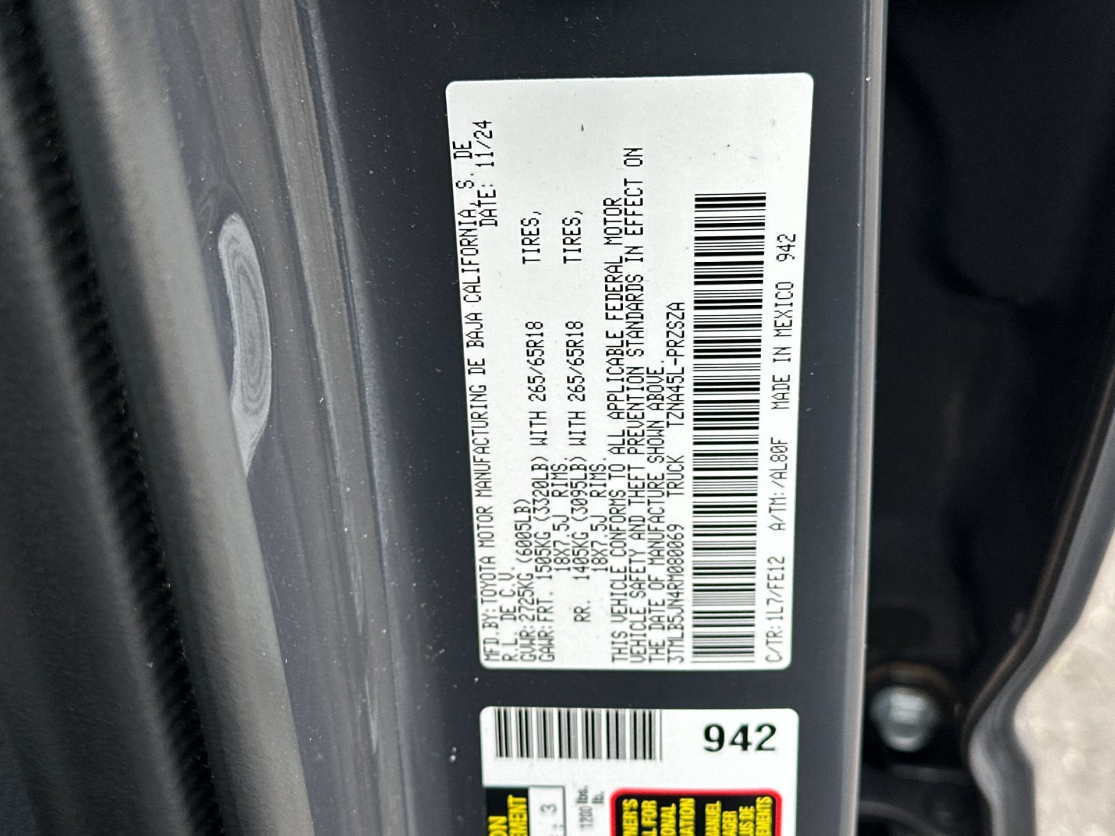 Used 2024 Toyota Tacoma SR5 image 27