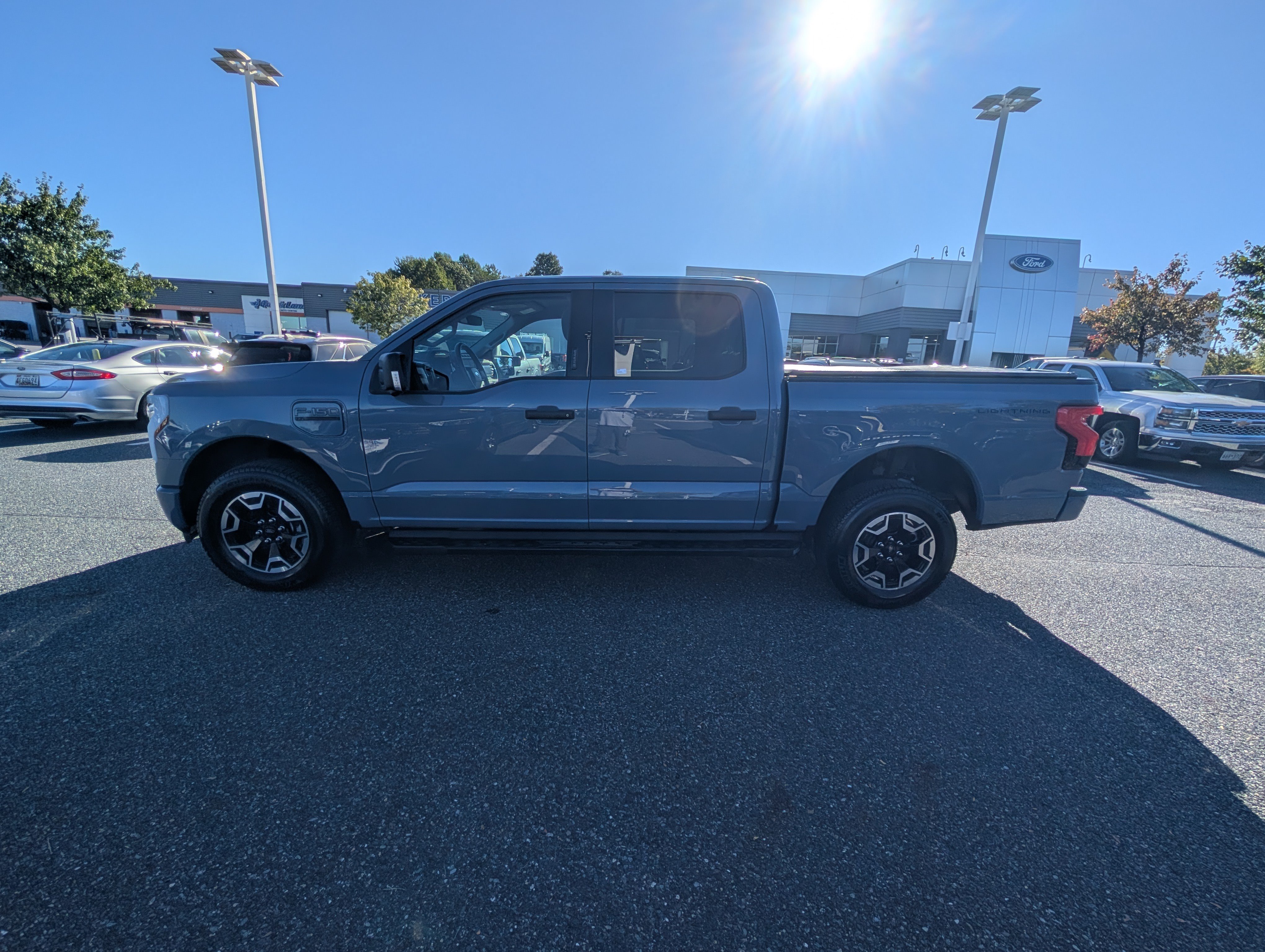 Certified 2023 Ford F150 Lightning XLT AWD/4WD image 7