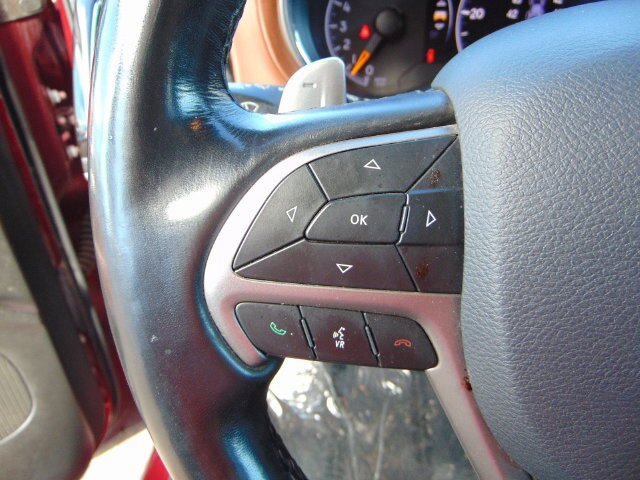 Used 2020 Jeep Grand Cherokee Overland AWD/4WD image 18