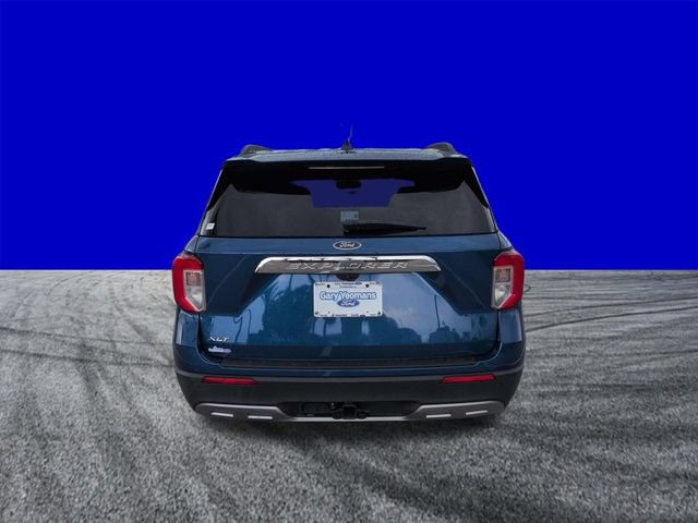 Certified 2022 Ford Explorer XLT w/ Equipment Group 202A RWD image 5