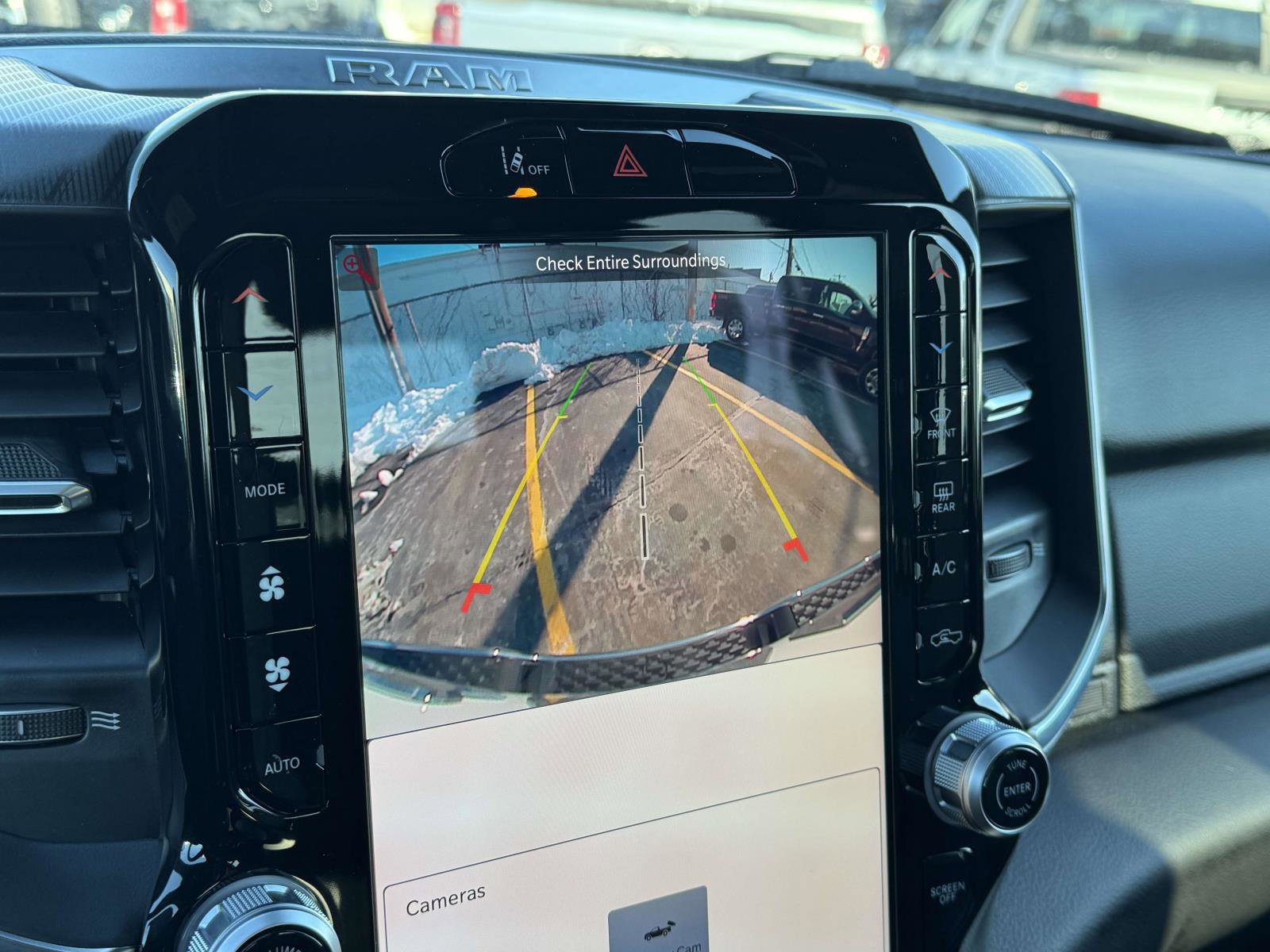 Used 2025 RAM 1500 Big Horn image 24