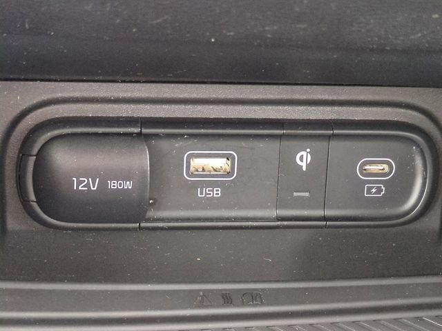 Used 2023 Kia Sportage SX image 23