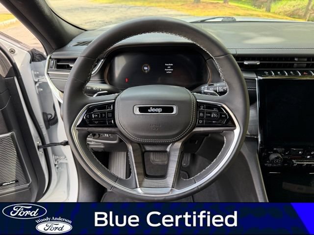 Used 2024 Jeep Grand Cherokee L Overland w/ Trailer Tow Package AWD/4WD image 10