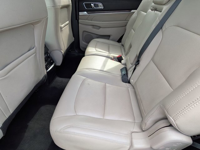 Certified 2019 Ford Explorer Limited w/ Class III Trailer Tow Package AWD/4WD image 22