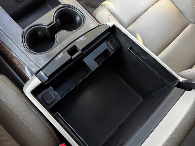 Used 2019 Chevrolet Suburban LT AWD/4WD image 25