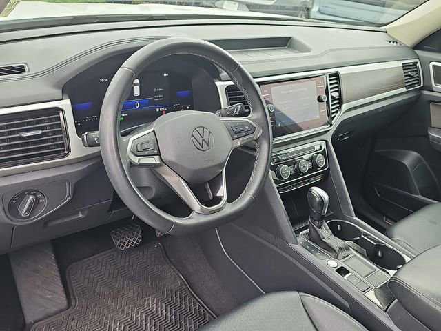Used 2022 Volkswagen Atlas SE w/ Black Wheel Package FWD image 19