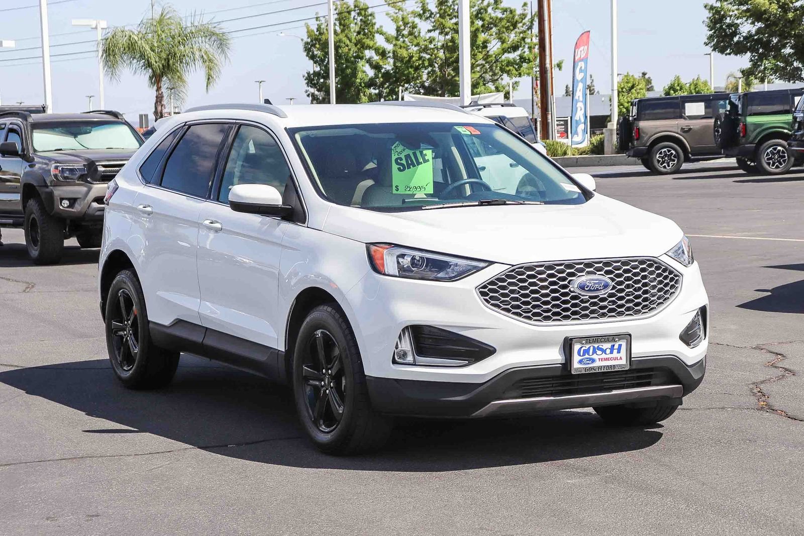 Certified 2023 Ford Edge SEL w/ Convenience Package AWD/4WD image 3