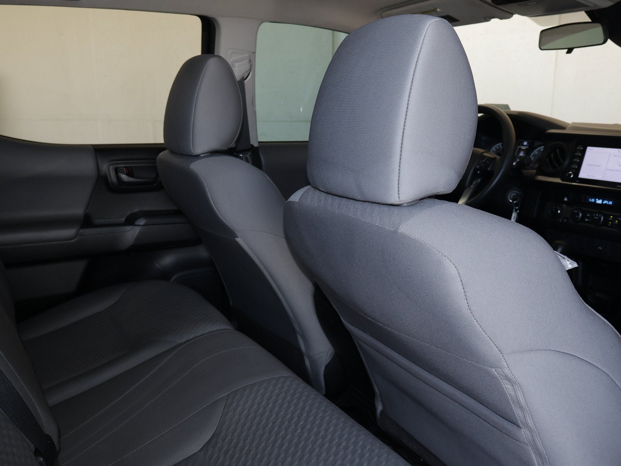Used 2021 Toyota Tacoma SR AWD/4WD image 43