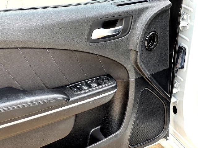 Used 2022 Dodge Charger SXT RWD image 10