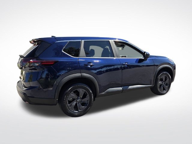 Used 2026 Nissan Rogue SV FWD image 9