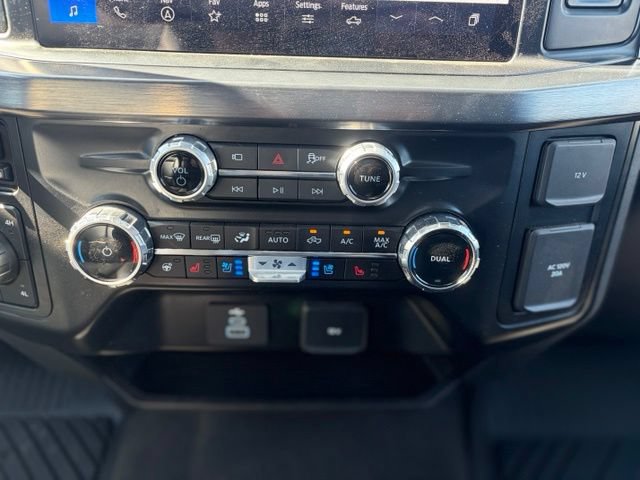 Certified 2025 Ford F450 Lariat w/ FX4 Off-Road Package AWD/4WD image 11