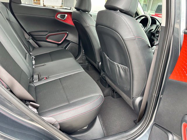 Used 2023 Kia Soul GT-Line FWD image 46