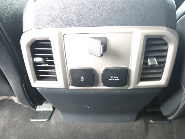 Certified 2022 Ford F250 Lariat w/ Chrome Package image 18
