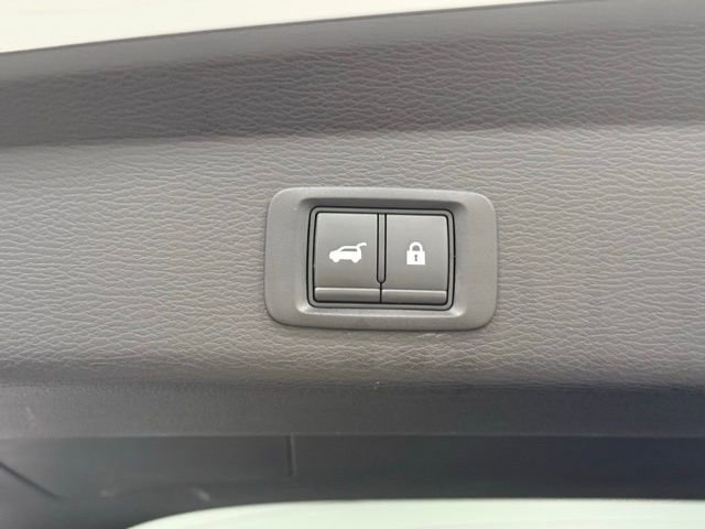 Used 2023 Mitsubishi Outlander SE Black Edition image 34