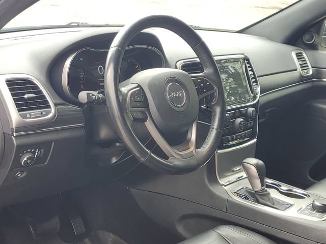 Used 2019 Jeep Grand Cherokee Limited AWD/4WD image 17