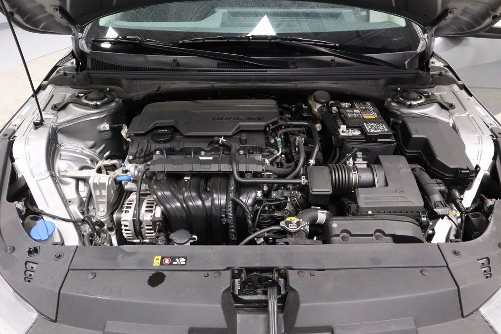 Used 2025 Kia K4 LXS image 16