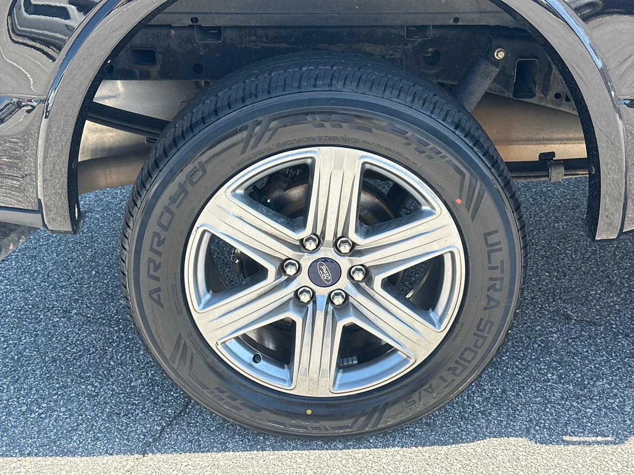 Certified 2019 Ford F150 XLT w/ Equipment Group 302A Luxury AWD/4WD image 19