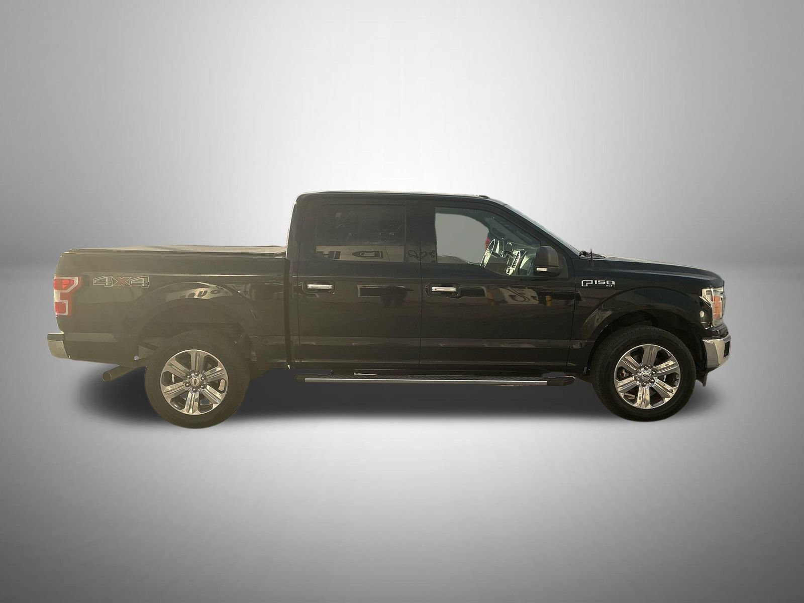 Certified 2019 Ford F150 XLT w/ Equipment Group 302A Luxury AWD/4WD image 4