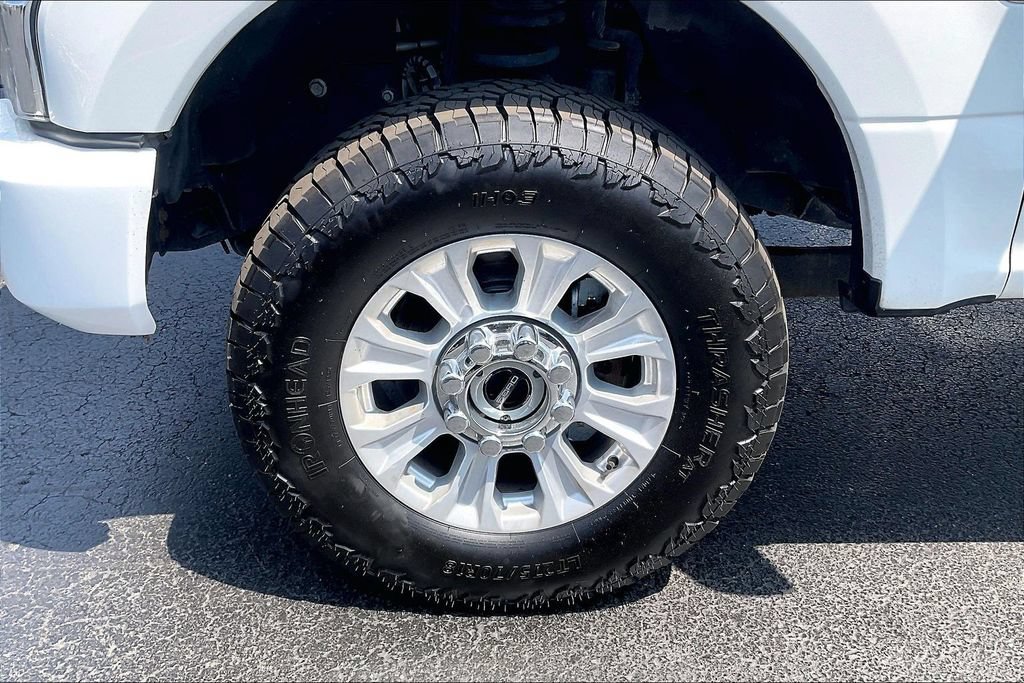 Certified 2022 Ford F250 XLT AWD/4WD image 8