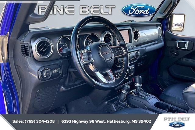 Used 2020 Jeep Wrangler Unlimited Sahara image 12