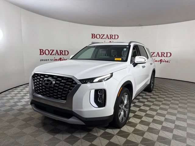 Used 2020 Hyundai Palisade SEL w/ Premium Package FWD image 4