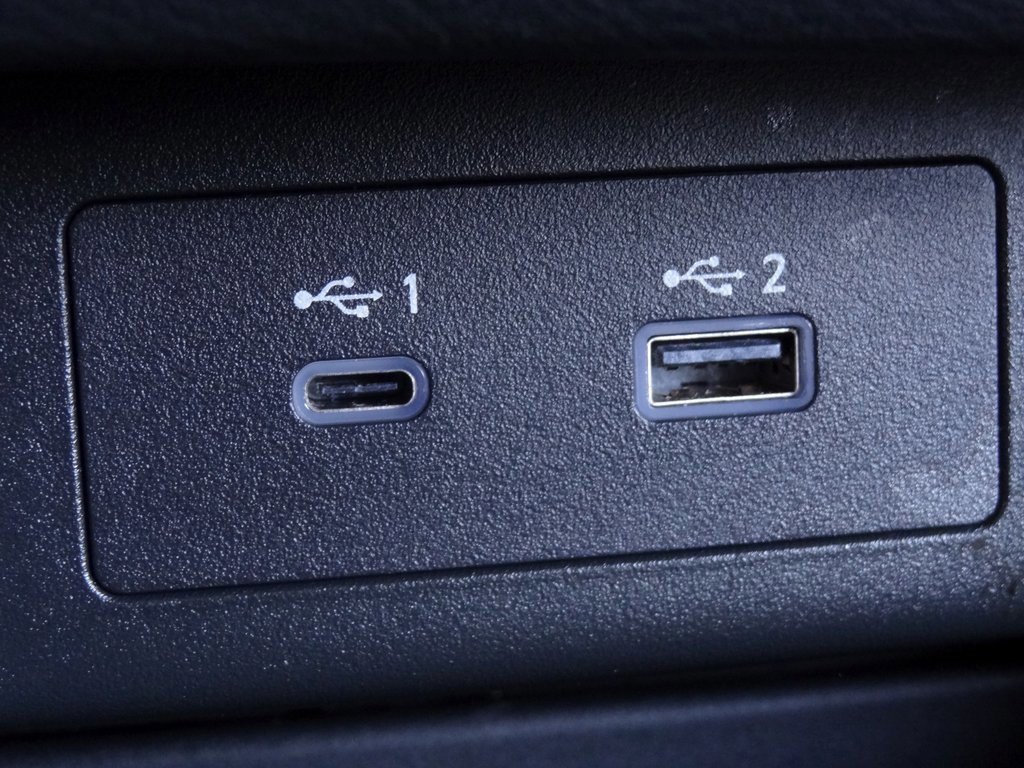 Used 2023 Nissan Rogue SV image 33