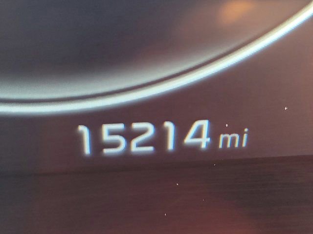 Used 2025 Kia Sportage SX image 27